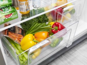 How Your Refrigerator Can Help Save Your Groceries… and Money